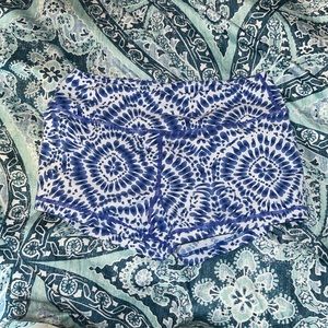 Savage barbell shorts